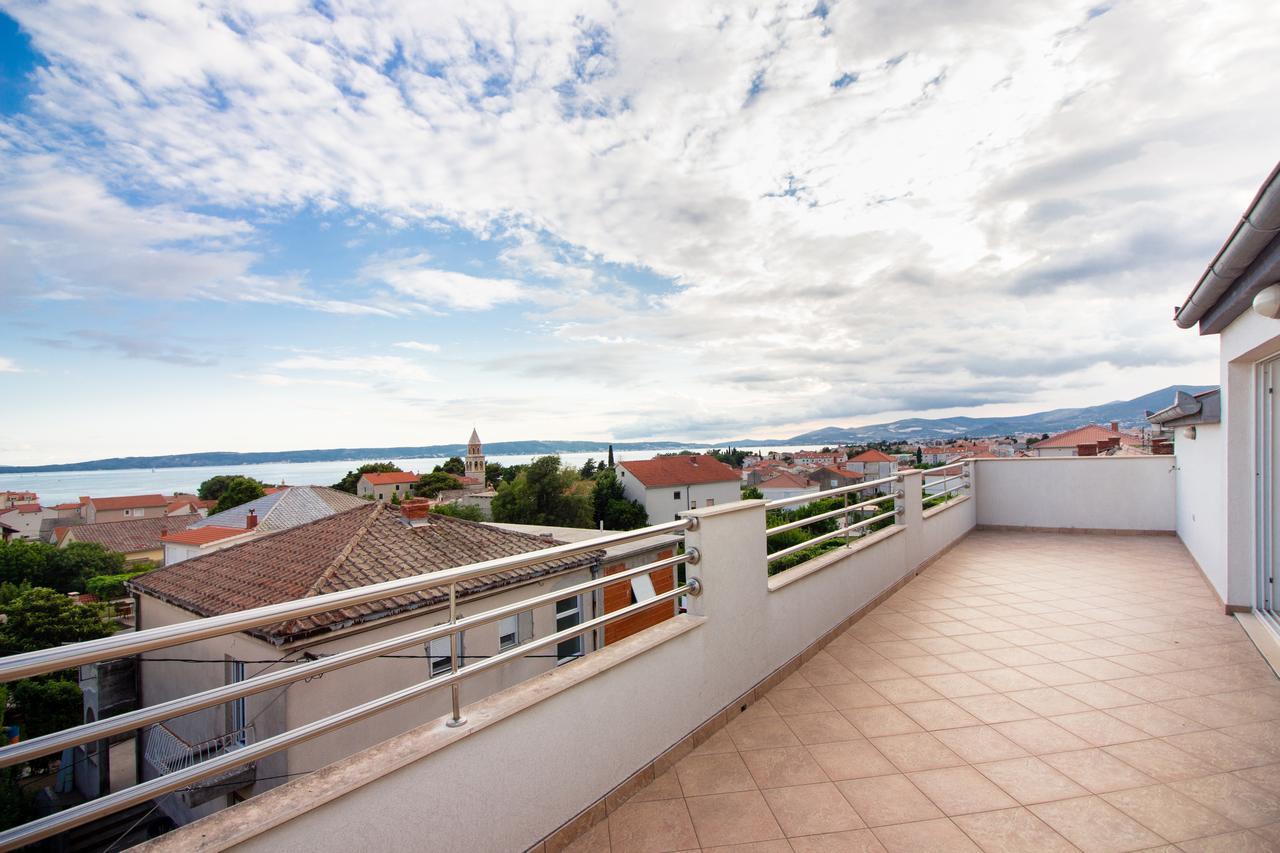 Apartment Villa Rina- Heated Salt Water Pool Kastela Ngoại thất bức ảnh