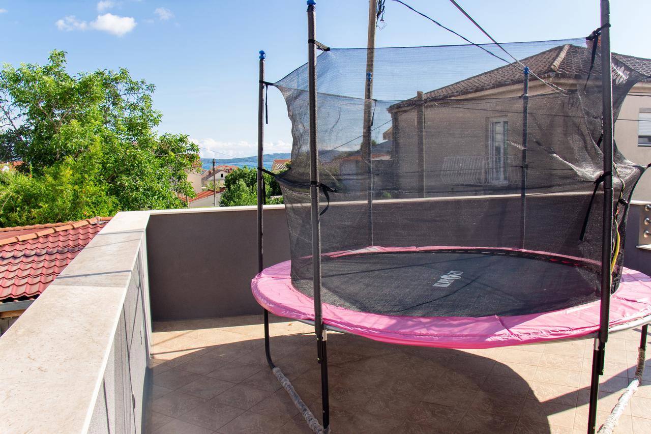 Apartment Villa Rina- Heated Salt Water Pool Kastela Ngoại thất bức ảnh